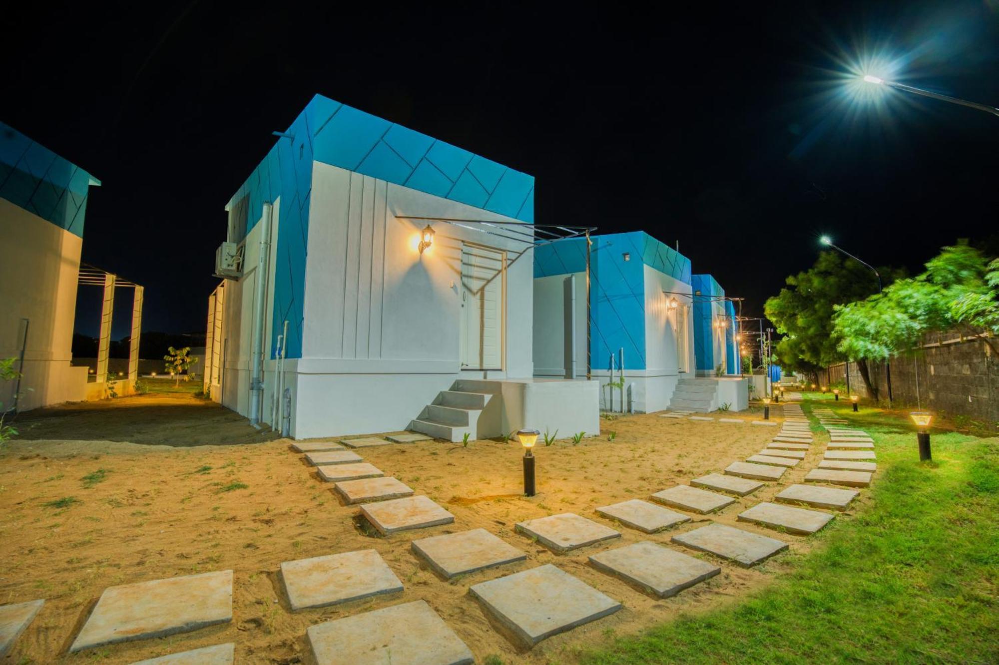 Seaborne Beach Resort Auroville Exterior photo